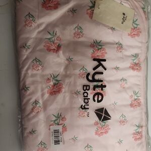 Kyte BABY Sakura Peony Baby Blanket